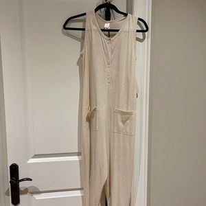 Smash Tess and Jillian Harris Annie Almond rompers